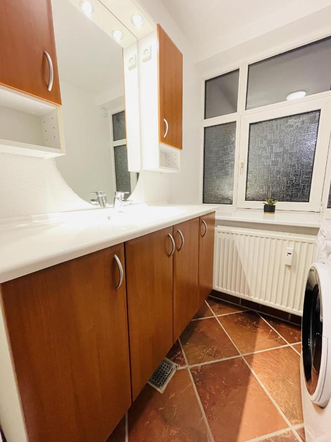 Aday - Cozy Central 1 Bedroom Apartment Frederikshavn Esterno foto
